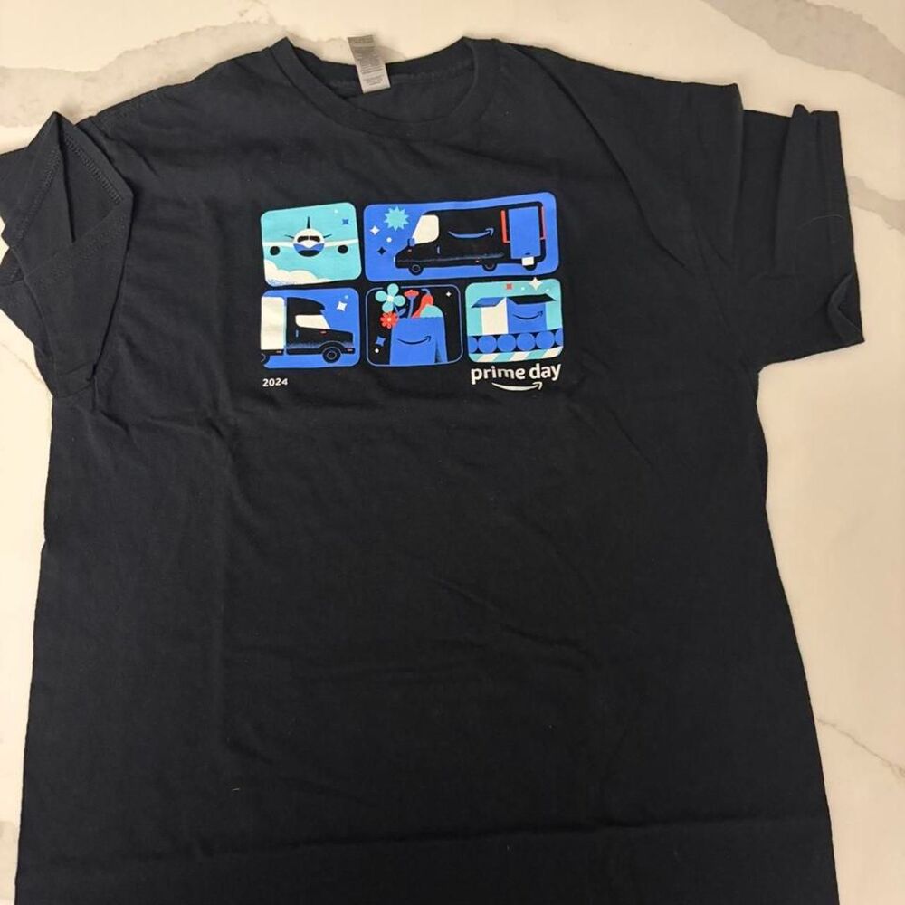 Unbranded Men's Black and Navy T-shirt